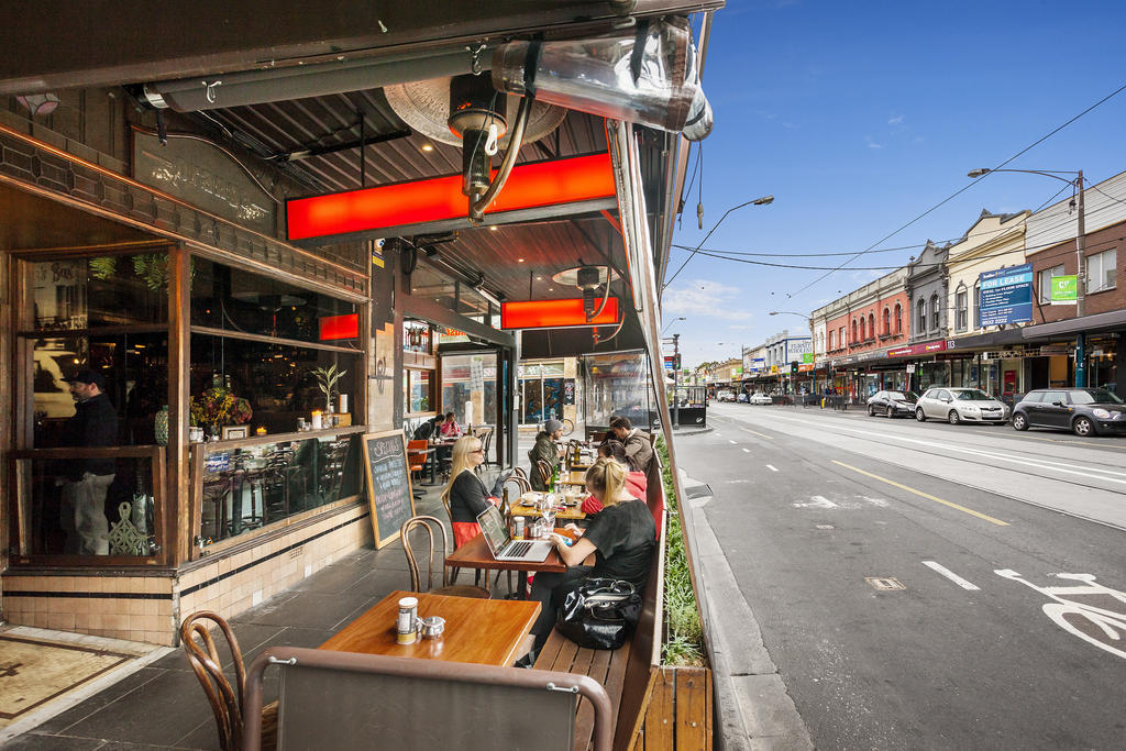 Punt Road Apartment Hotel Melbourne Exterior photo